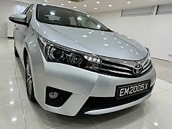 Toyota Corolla Altis 1.6L CVT Elegance LED Keyless 2015 Silver